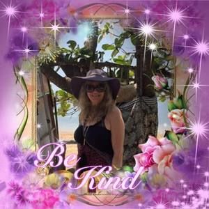 Meet your Posher, Lynnette